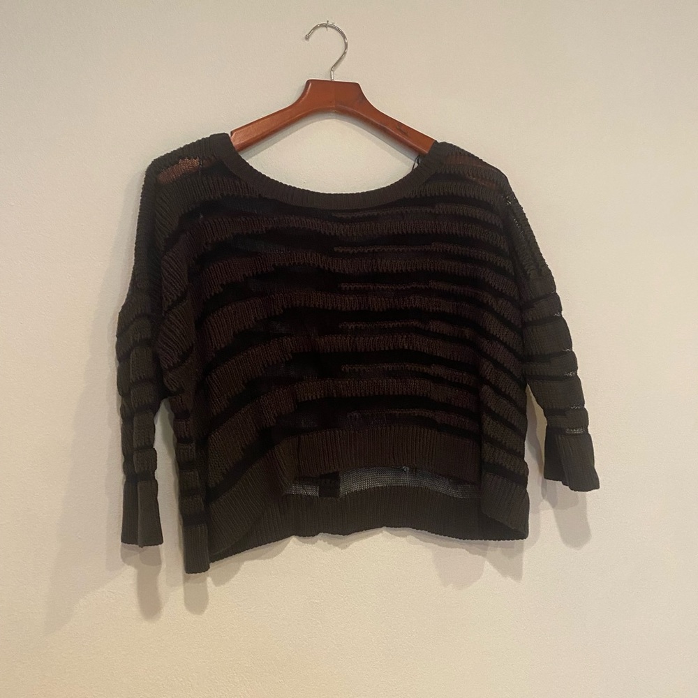 Women’s Forever21 Black Top XL